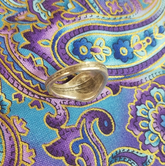 Vintage Guess class ring - Picture 4 of 7